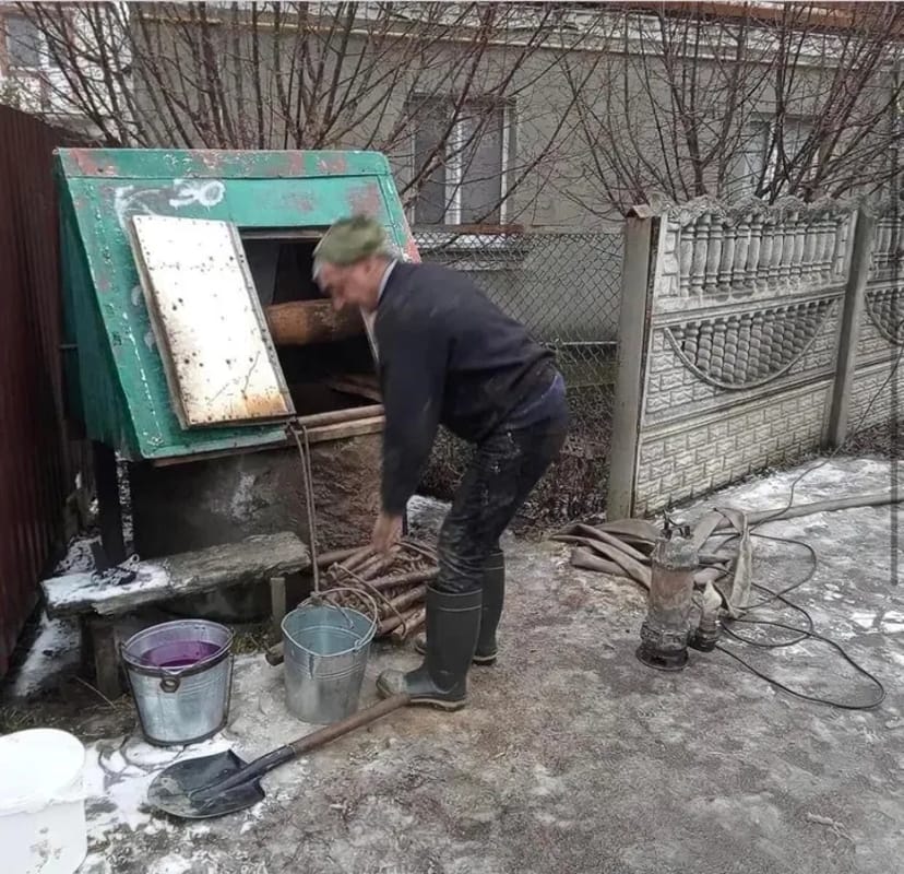 Копання криниць, каналізаційних і вигрібних споруд