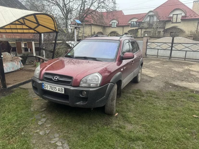 Hyundai Туксончик 2.0 газ/бензин, автомат, довгостроково!