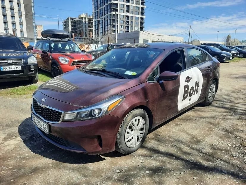  Авто 4200 - 6500 грн., або % від каси Kia Forte. КІТ Cars