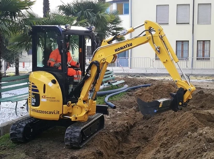 Міні екскаватор 1000грн