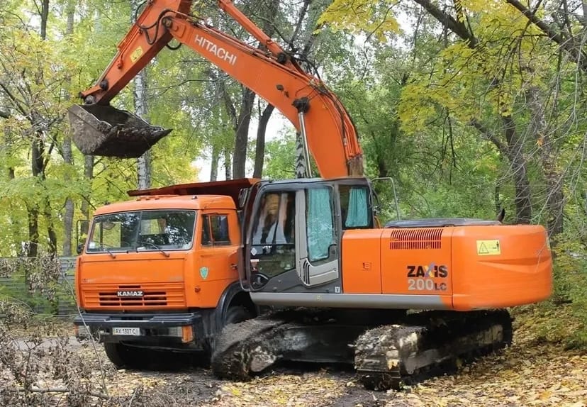 Корчування пнів