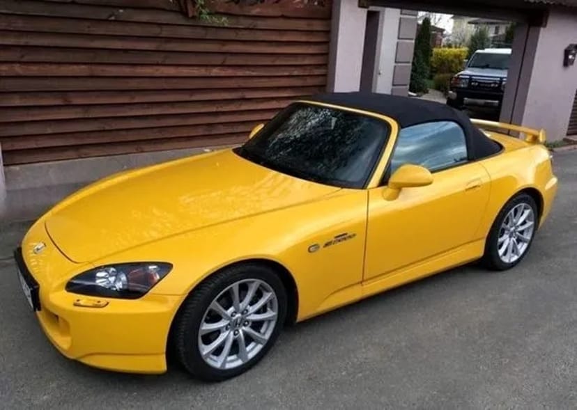 140 Honda S2000 жовтий кабріолет з водієм на зйомки весілля