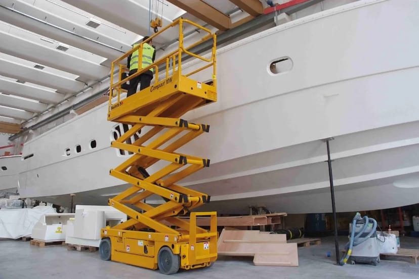 Підйомник ножичний аккумуляторний Compact 10N