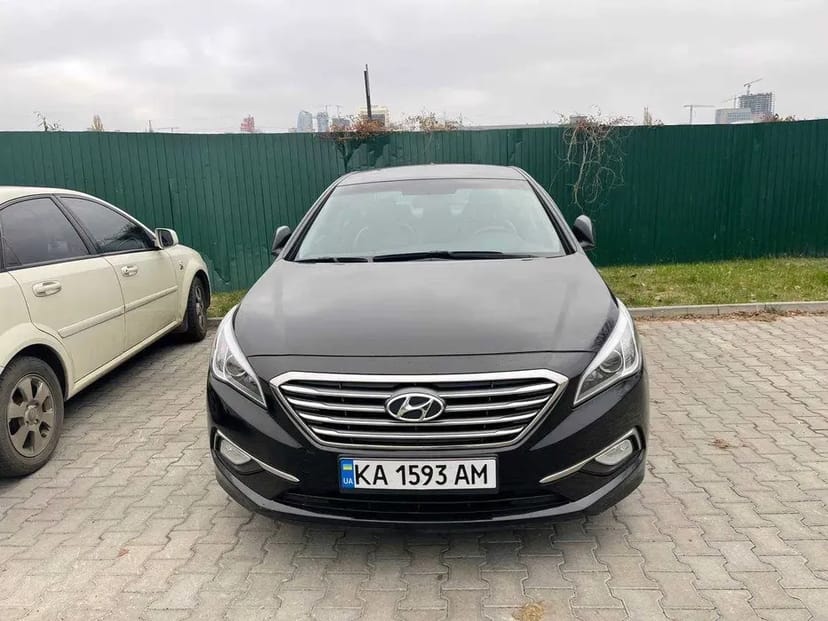 Автомобіль Hyundai Sonata