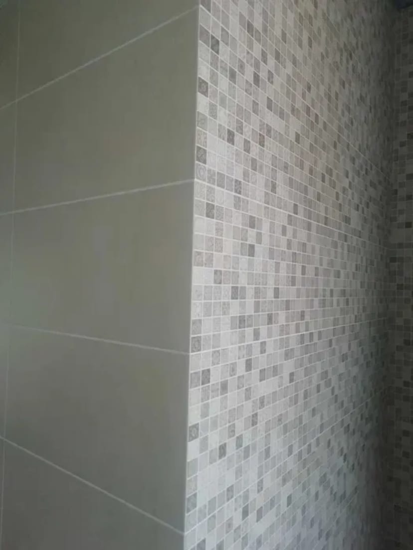 Послуги Плиточника: Укладка Кахлю, Мозаїки та Широкоформатної Плитки з Гарантією Якості!