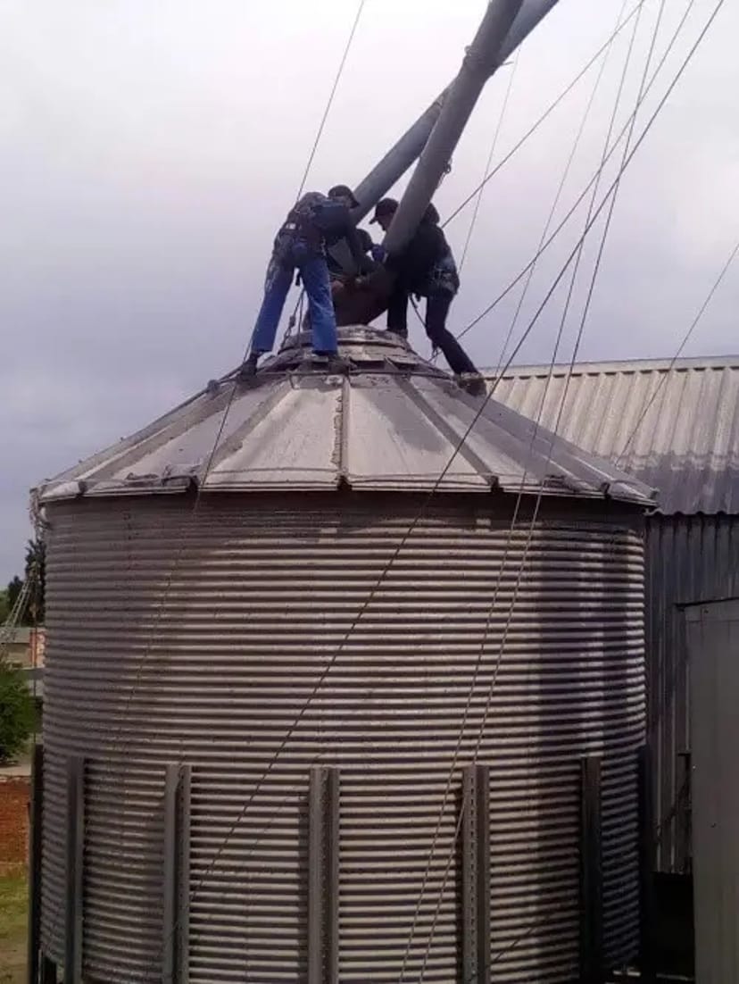 Ремонт і заміна труб силосів