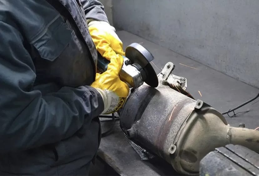 Ремонт вихлопної системи Видалення каталізатора, зварювання глушника 24/7
