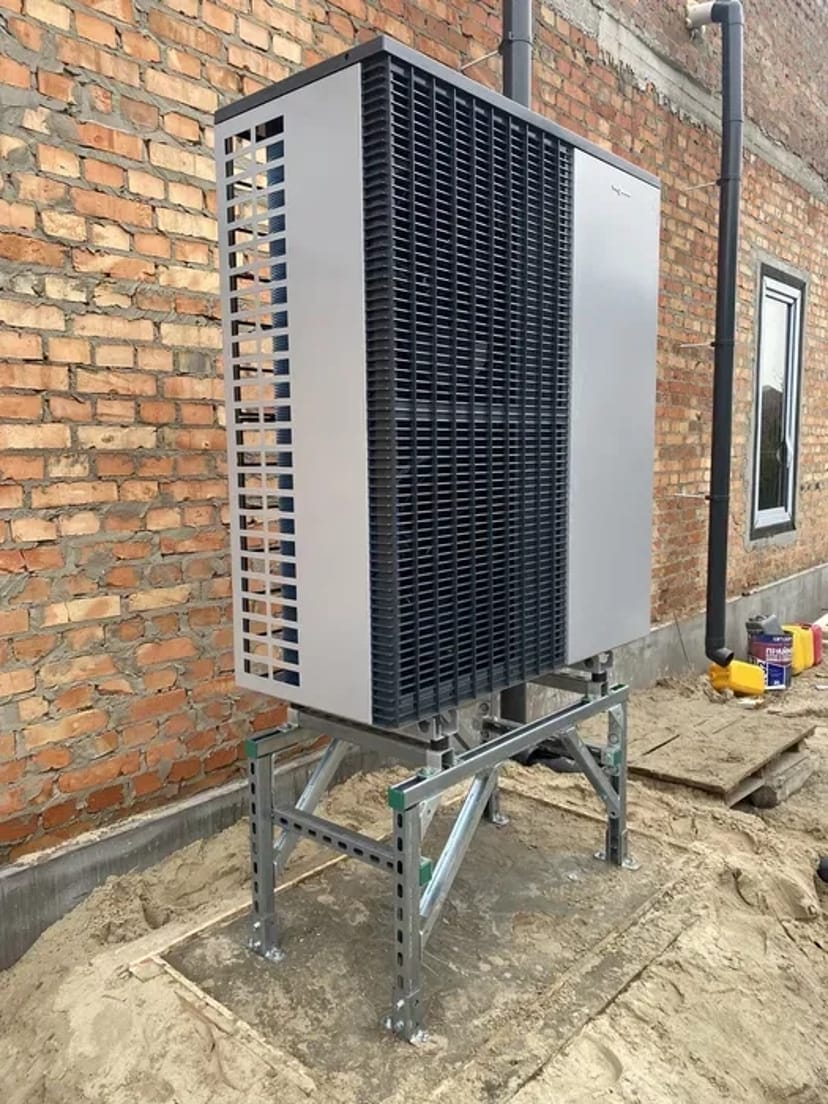 Монтаж теплових насосів, газових котлів Viessmann, септиків