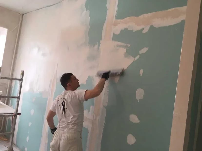 Фарбування стін стель Безповітряна Шпаклівка Механізована Побілка