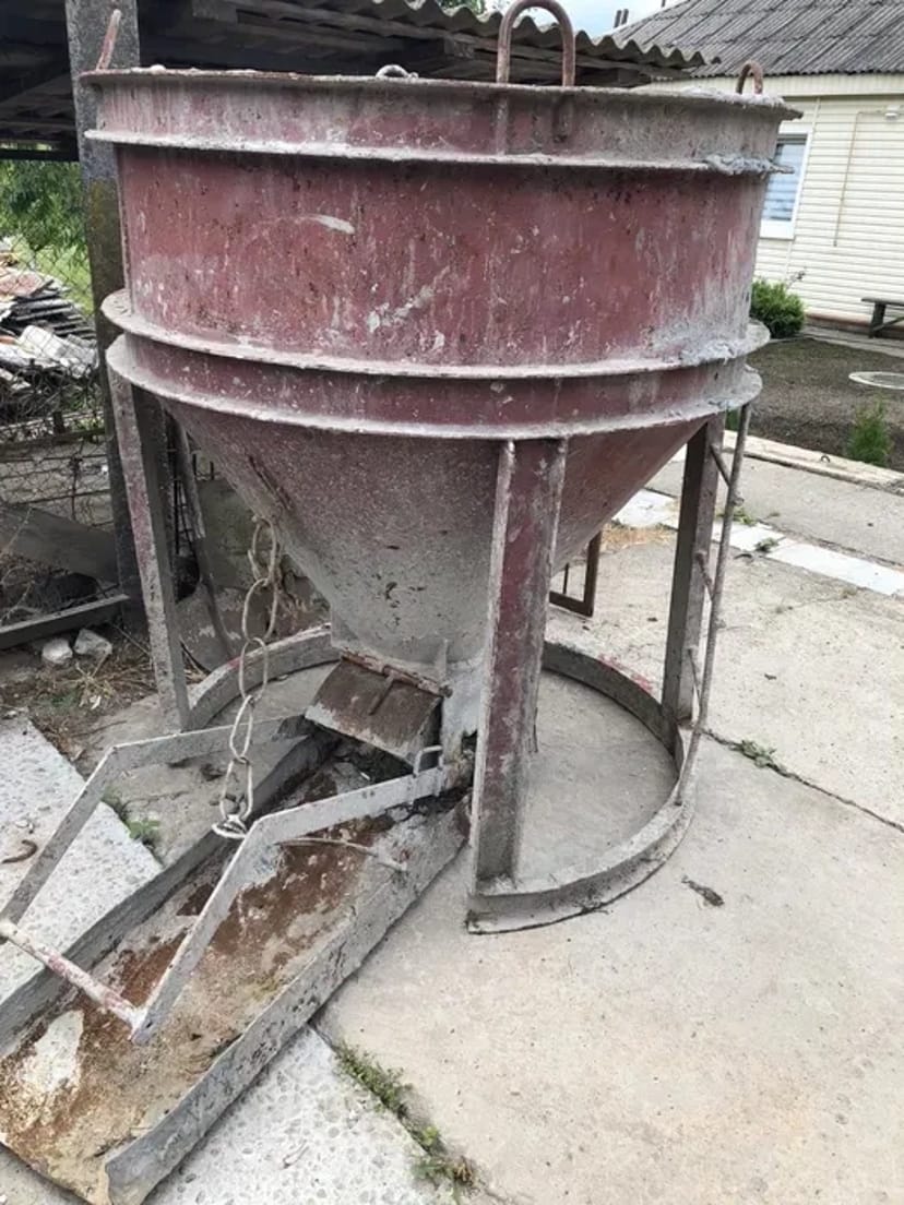 Лійки для бетону