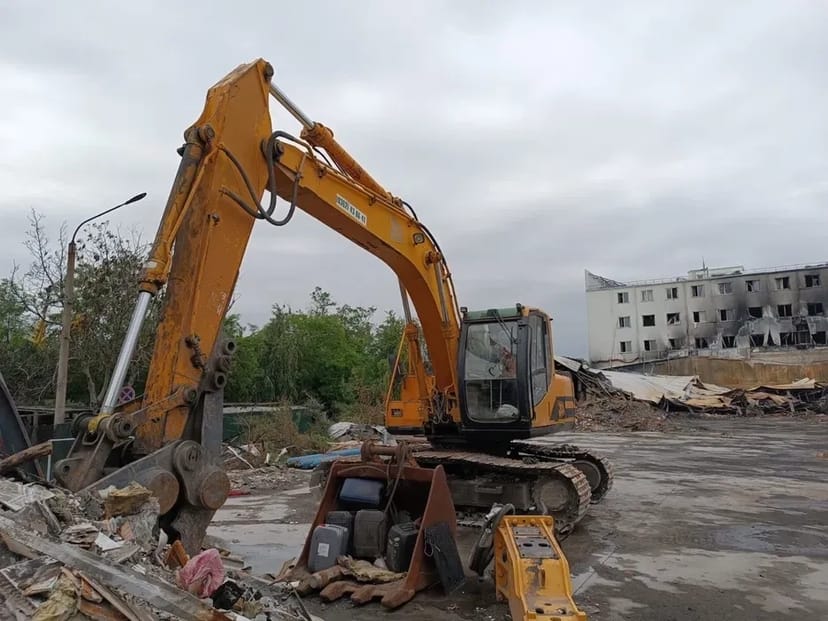 Спецтехніка - Екскаватор - навантажувач