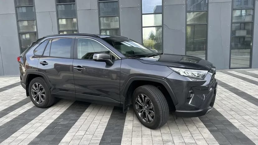 Авто Toyota Rav4 на весілля, Весільний кортеж, трансфер
