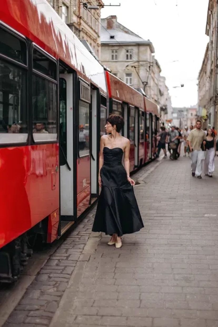 Експрес фотосесія вуличками Львова індивідуальна зйомка, портрет 1 000 грн. Договірна
