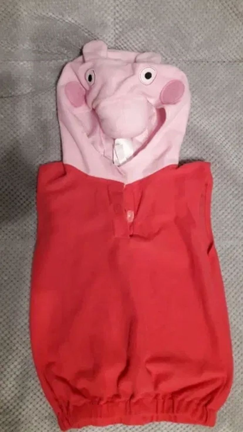 Карнавальні костюми Пеппа, Бетмен,Лисичка, Разбійник, Петрушка