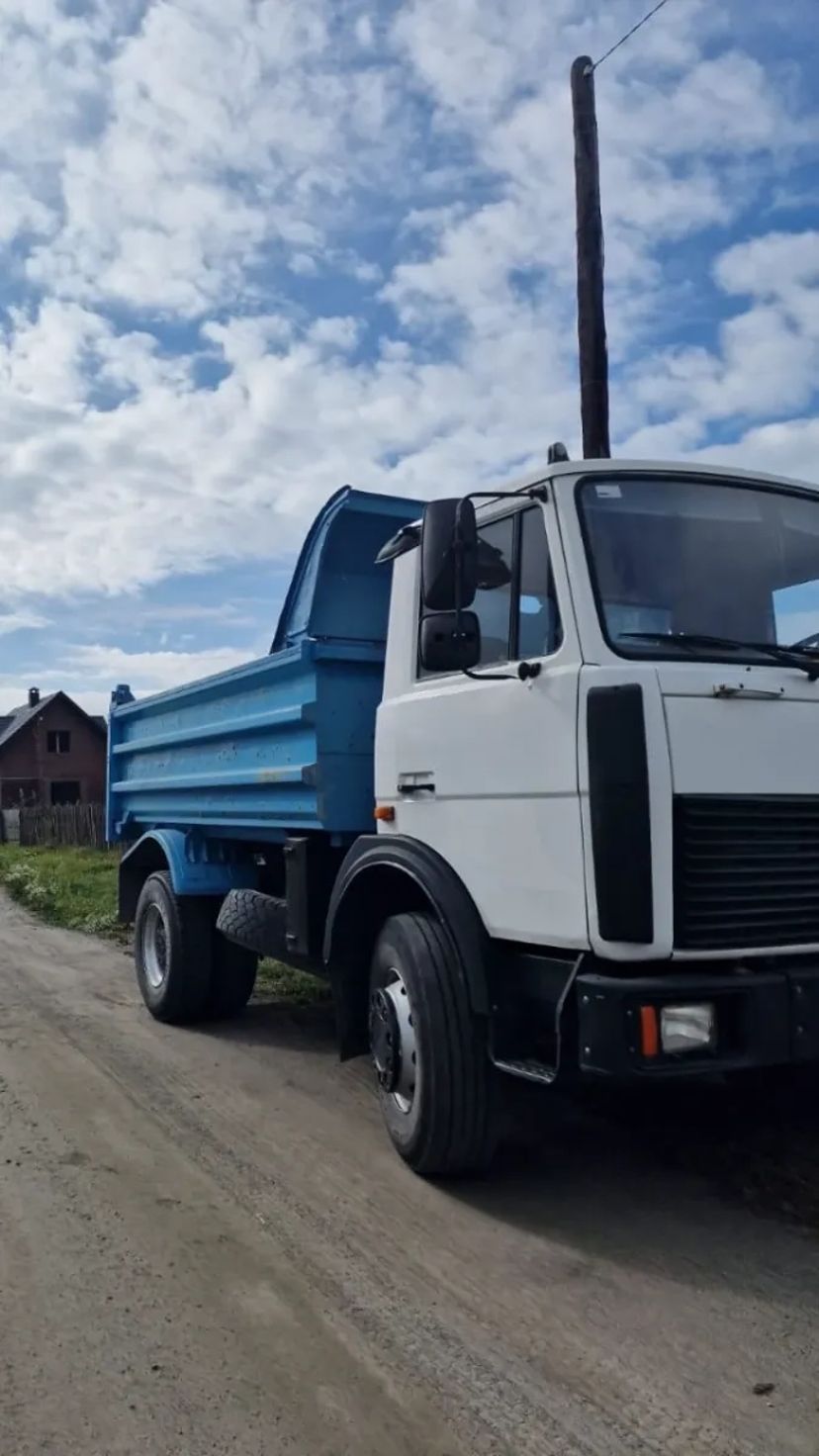 Доставка каміння, щебеню, відсіву та іншого