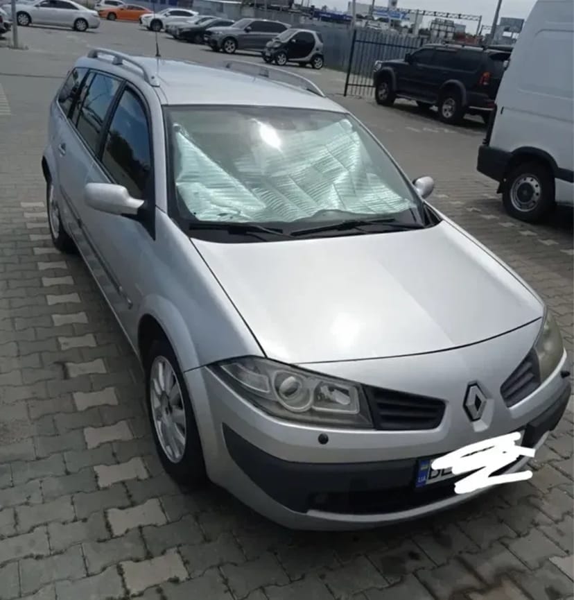 Зручне Користування Автомобілем: Для Відряджень та Подорожей.