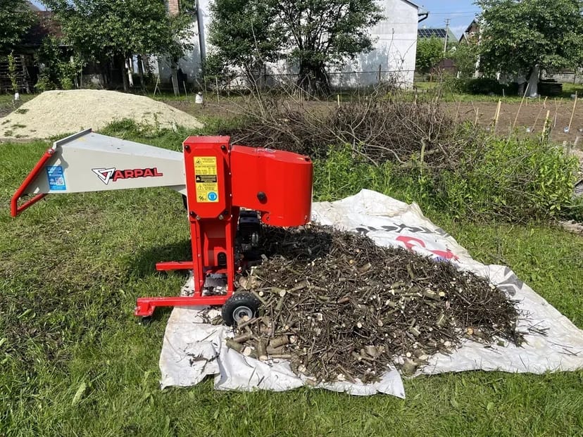 Дробилка для гілок