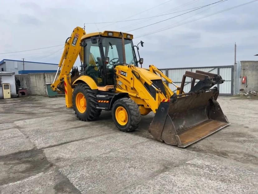 Екскаватор-навантажувач JCB 3CX