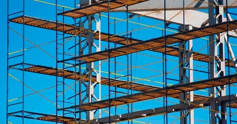 Будівельні ліси для професійних висотних робіт