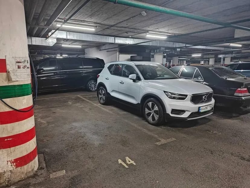 Паркомісце №14 в ЖК Сонячна Брама