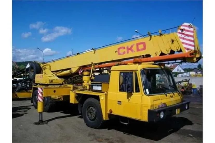 Автокрана 30 т (готівковий та безготівковий розрахунок з ПДВ)