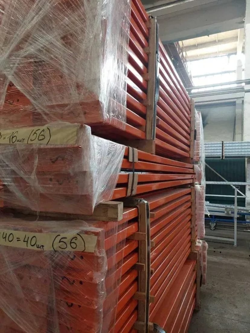 Виготовляємо стелажі палетні