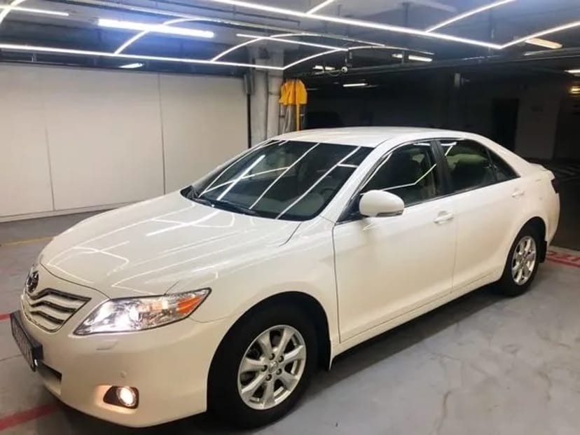 155 Toyota Camry біла V40 авто на весілля