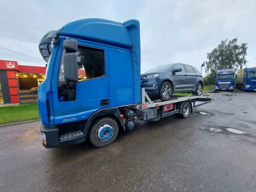 Евакуатор для всіх типів авто та спецтехніки