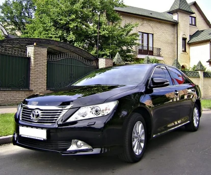 154 Toyota Camry V50 New авто на весілля