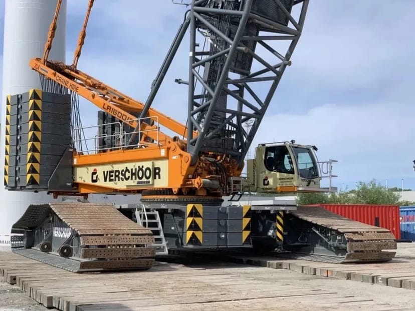 Гусеничний кран Liebherr LR 11000