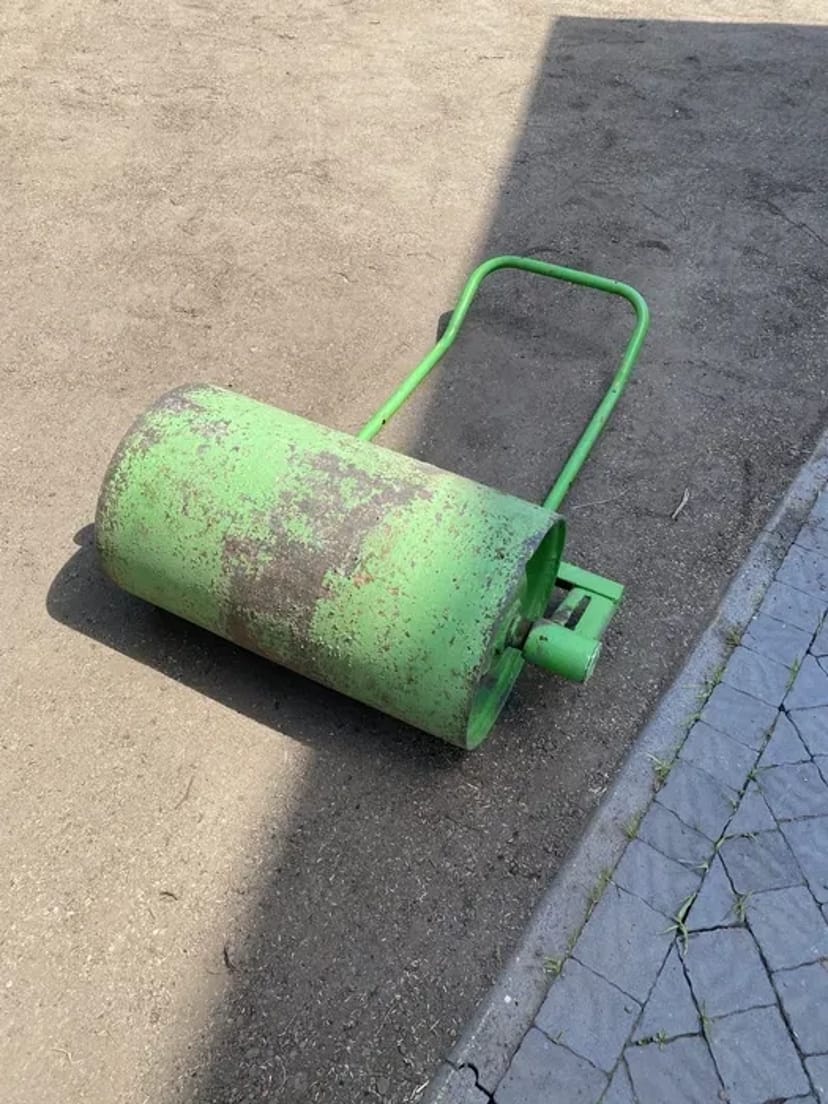 Коток для газону