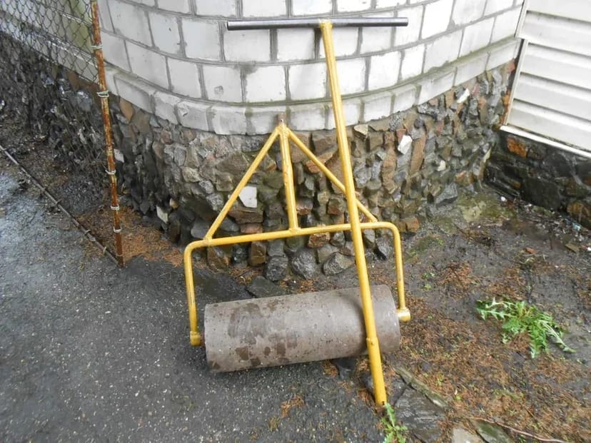 Каток ручний