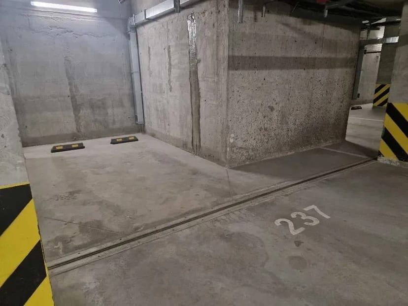 Паркомісце в ЖК “Нивки Парк”– зручно та безпечно