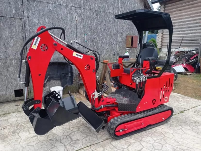 Міні-екскаватор Minidiger MD-4 українського виробництва