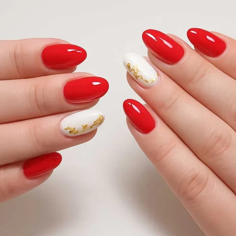 Маникікюр, нарощення нігтів. Севастопольська площа світло є.