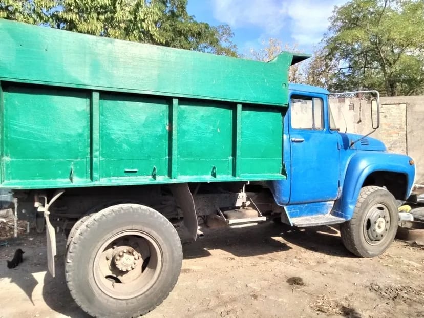 Услуги грузчиков, подъем, снос мусора с вывозом, демонтаж.