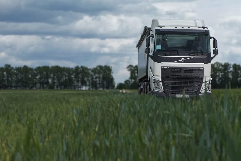 Зерновоз VOLVO, готовий до сезону