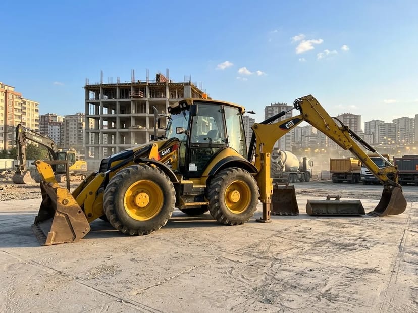 Екскаватор Caterpillar 434 F2 для копання і навантаження