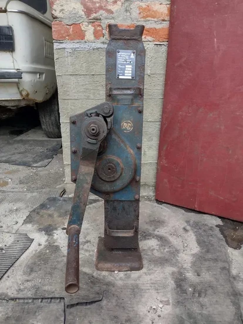 Домкрат 10 тон