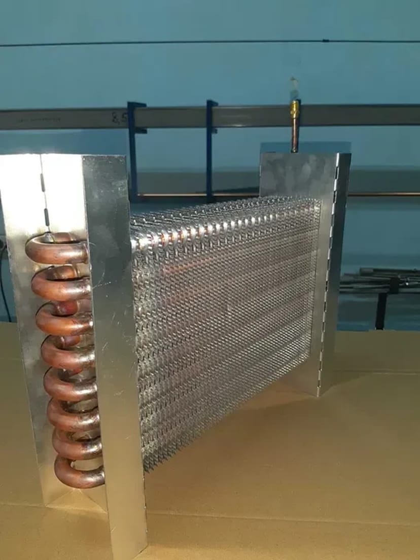 Промислові холодильні випарники та рекуператори — надійне обладнання для ефективного охолодження