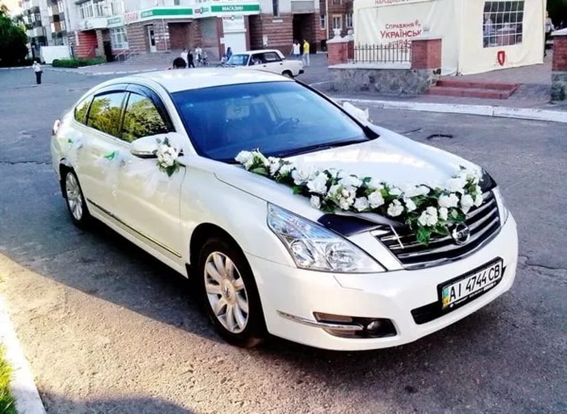 141 Авто на весілля Nissan Teana біла з водієм