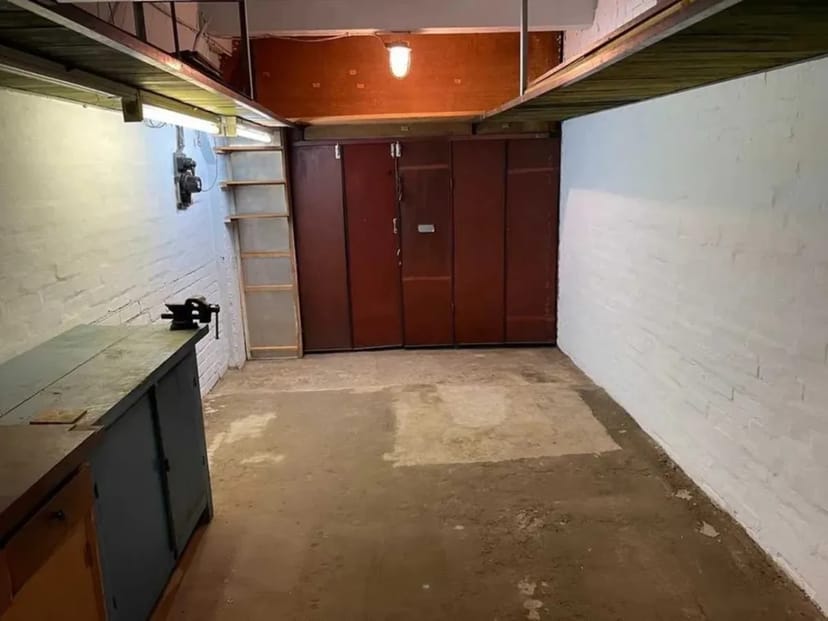 Гаражний бокс у багаторівневому ГК «Русановський-1»