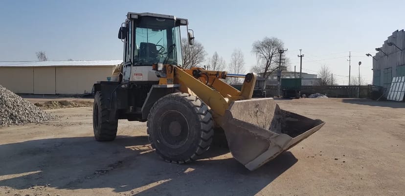 Послуги навантажувача ZL 50