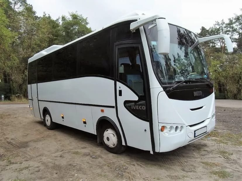 Автобус Iveco Rapido на 30 місць