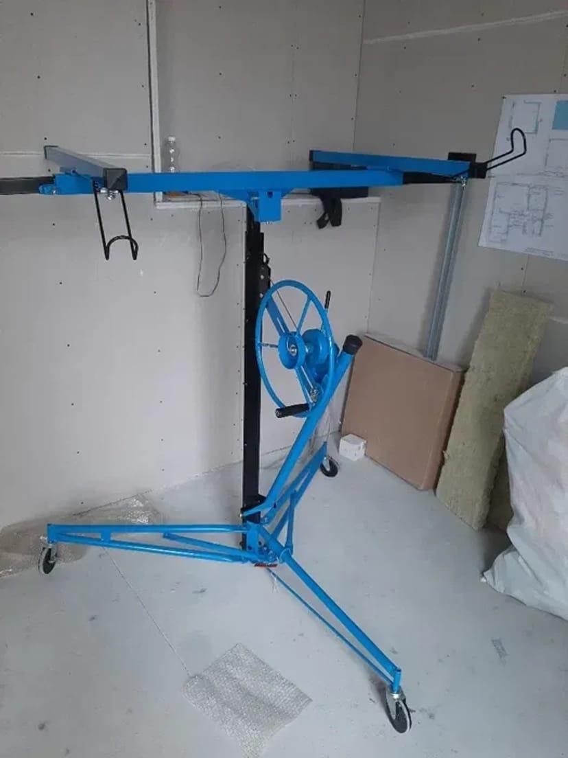 Підйомник для гіпсокартону — зручний монтаж листів