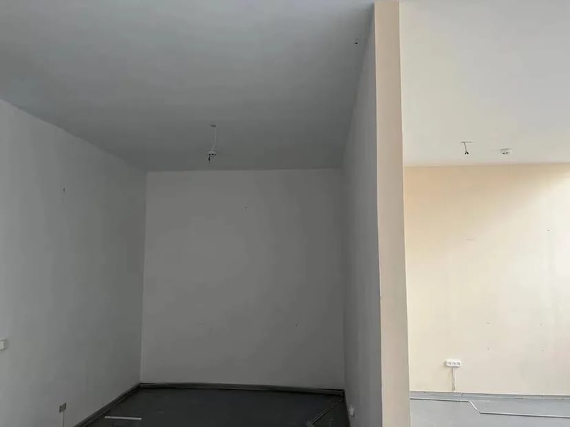 Офісні приміщення, зручна локація біля метро