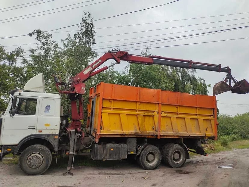 Послуги Навантажувача - Самоскида 6-7 м 30 куб з ковшем на 10 м виліт.!