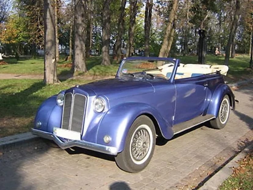 198 Ретро кабріолет на весілля зйомки Opel Olympia