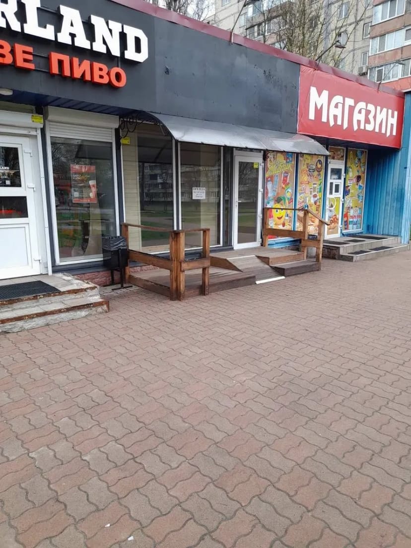 Фасадне приміщення 20 м2 в Оболонському районі