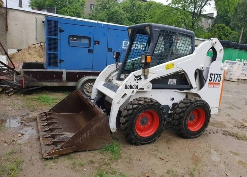 Міні- навантажувач Bobcat S175